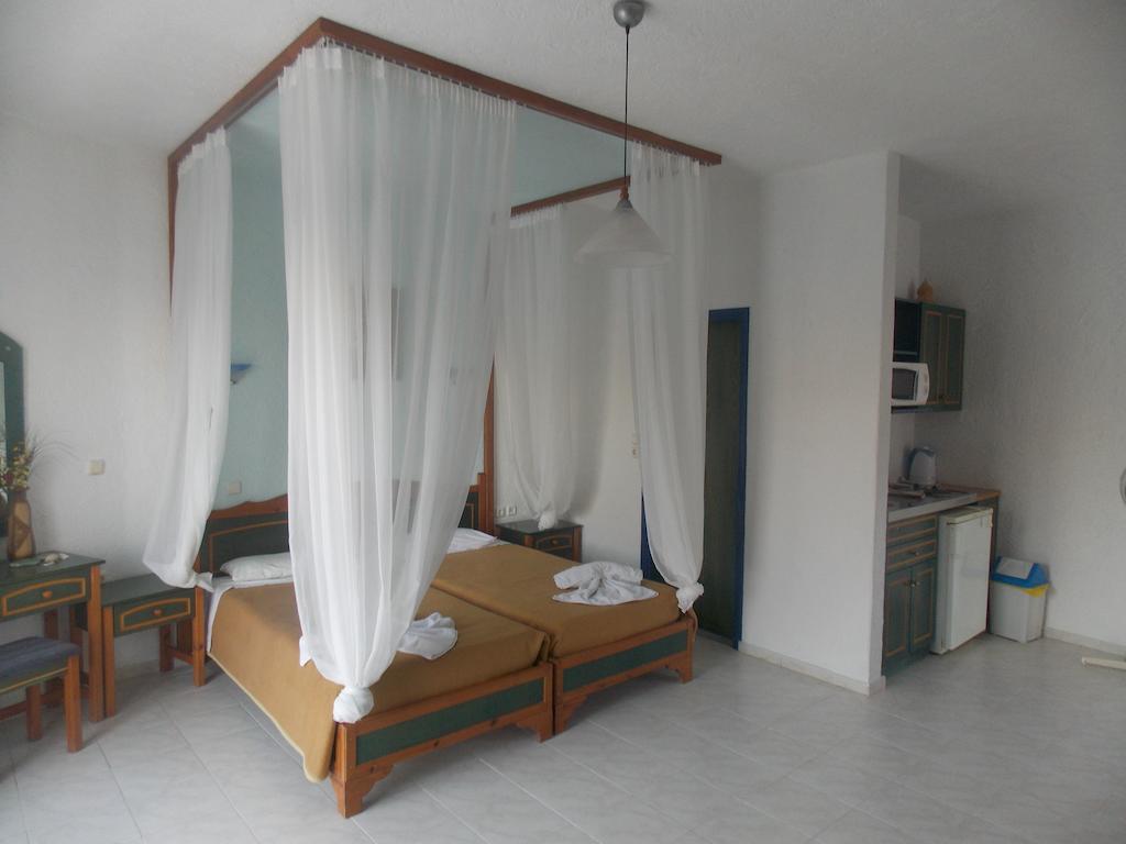 Annas Studios Livadia  Pokój zdjęcie